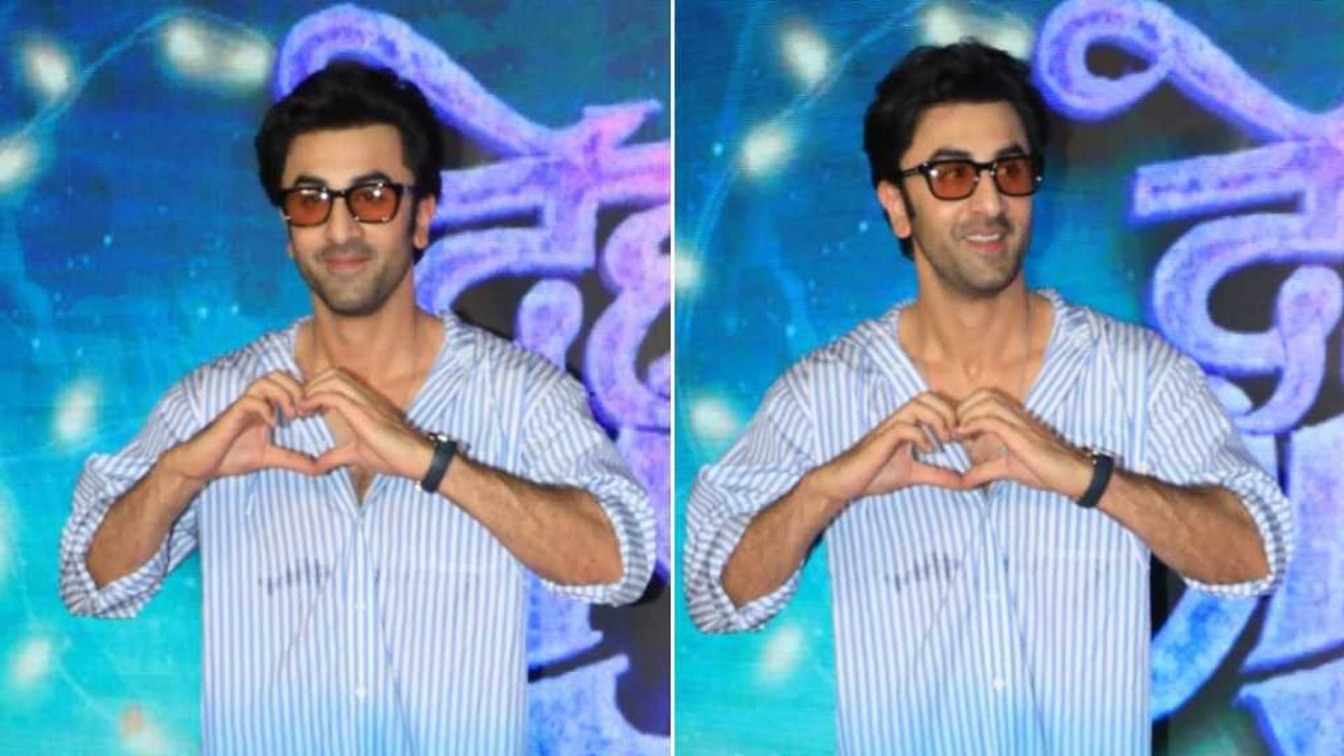 Ranbir Kapoor attends the promotional event of Dehati Disco in a stylish look