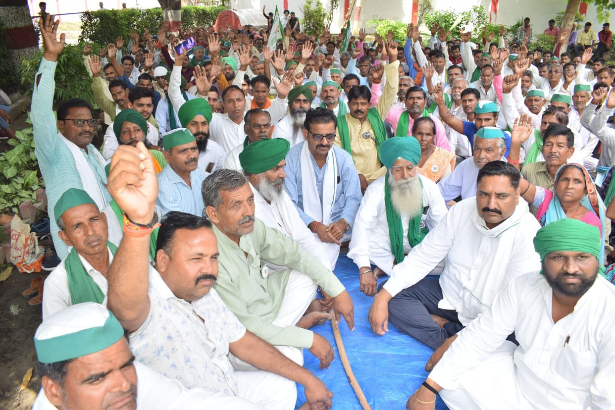 Opposition to land acquisition for solar plant