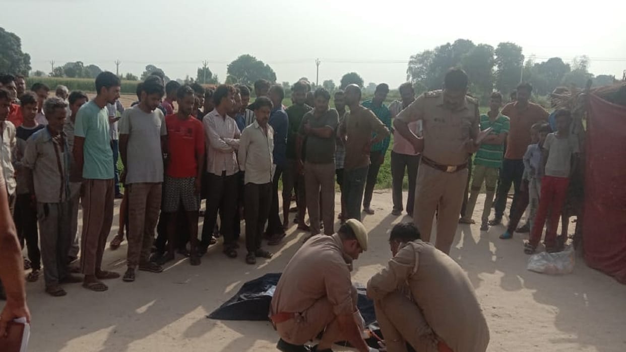 Kannauj News After killing the nephew the uncle reached the police station with an ax the incident happened in Dariya Nagla of Saurikh area