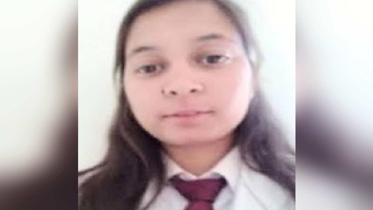 Sunita passed GPAT, will get a scholarship of Rs 12,400 every month