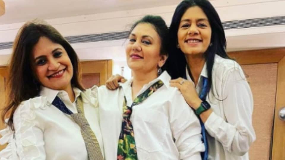 Ramayan Sita aka Dipika Chikhlia shared pictures in school uniform people trolled saying humne aapko devi mana tha