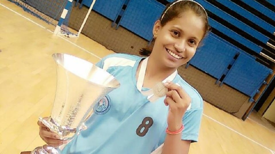 Vaishali Singh of Rewa selected for National Basketball Camp, will get entry in FIBA Asia Cup team from here