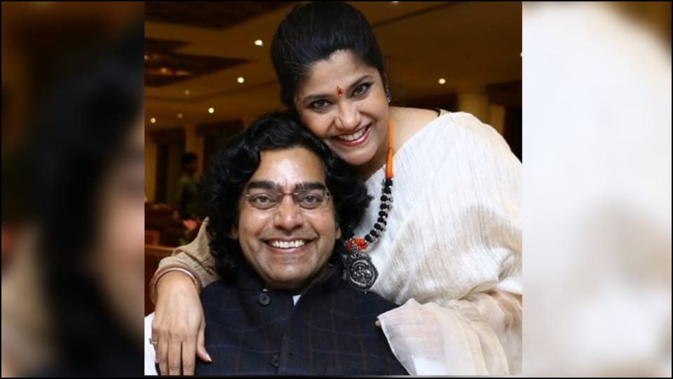 renuka shahane birthday know unknown facts about actress and her love story with ashutosh rana