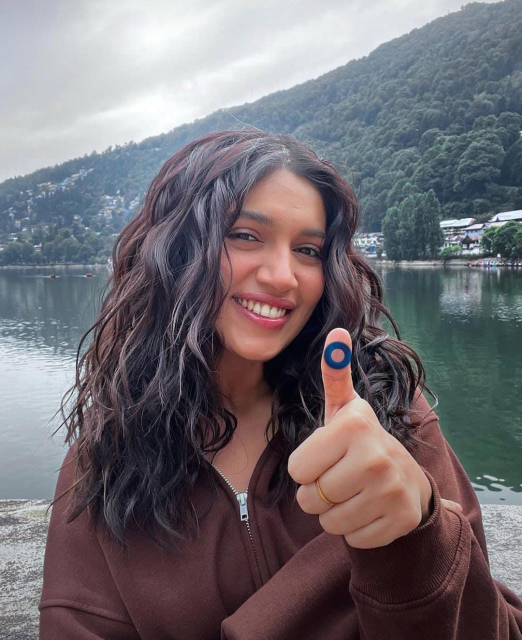 Actress Bhumi shared pictures near Naini Lake on Instagram