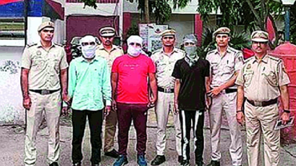 to avenge his dismissal driver robbed ex owner house attacked with a knife