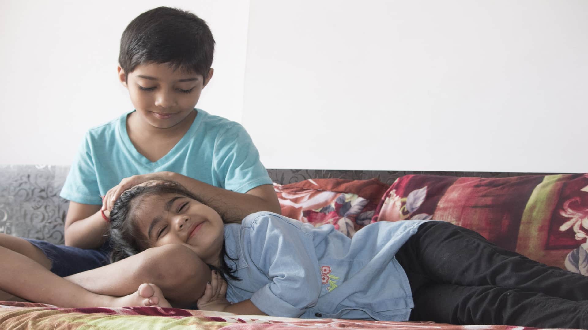 Happy Brothers Day 2022 Wishes, Messages, Images, Quotes Brothers Day Shubhkamnaye in Hindi