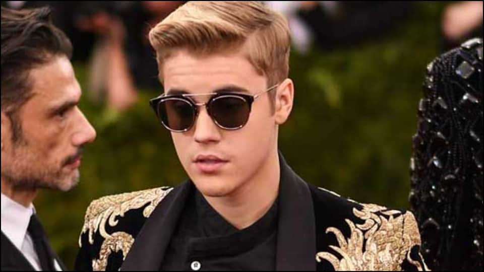 Justin Bieber Reveals of Face Paralysis Ramsay Hunt Syndrome Latest News in Hindi