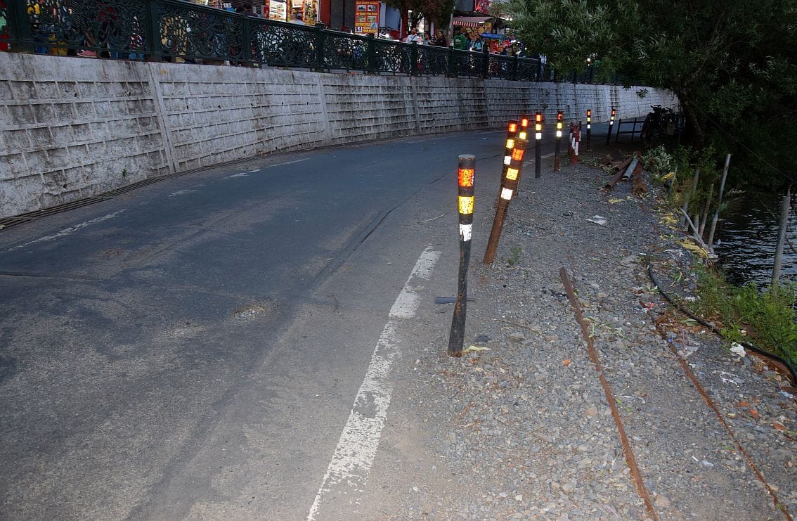 After all, when will there be permanent treatment of the damaged part of Lower Mall Road