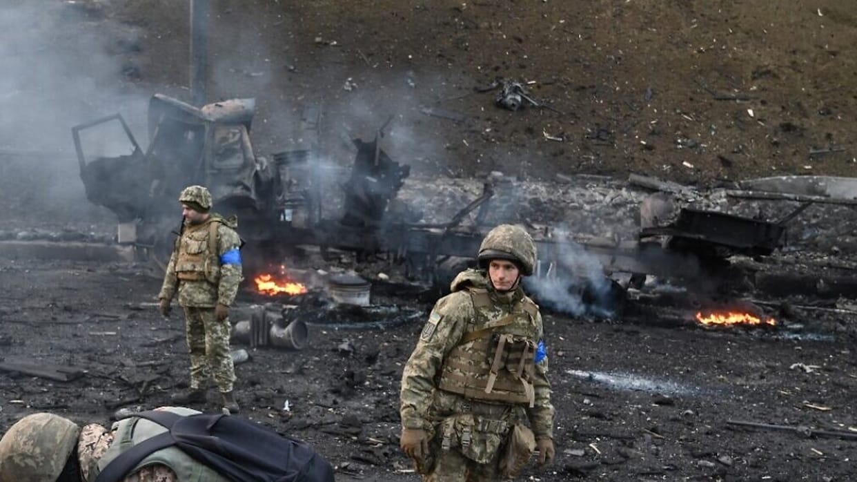russian president vladimir putin fast-tracks Russian citizenship in southern Ukraine