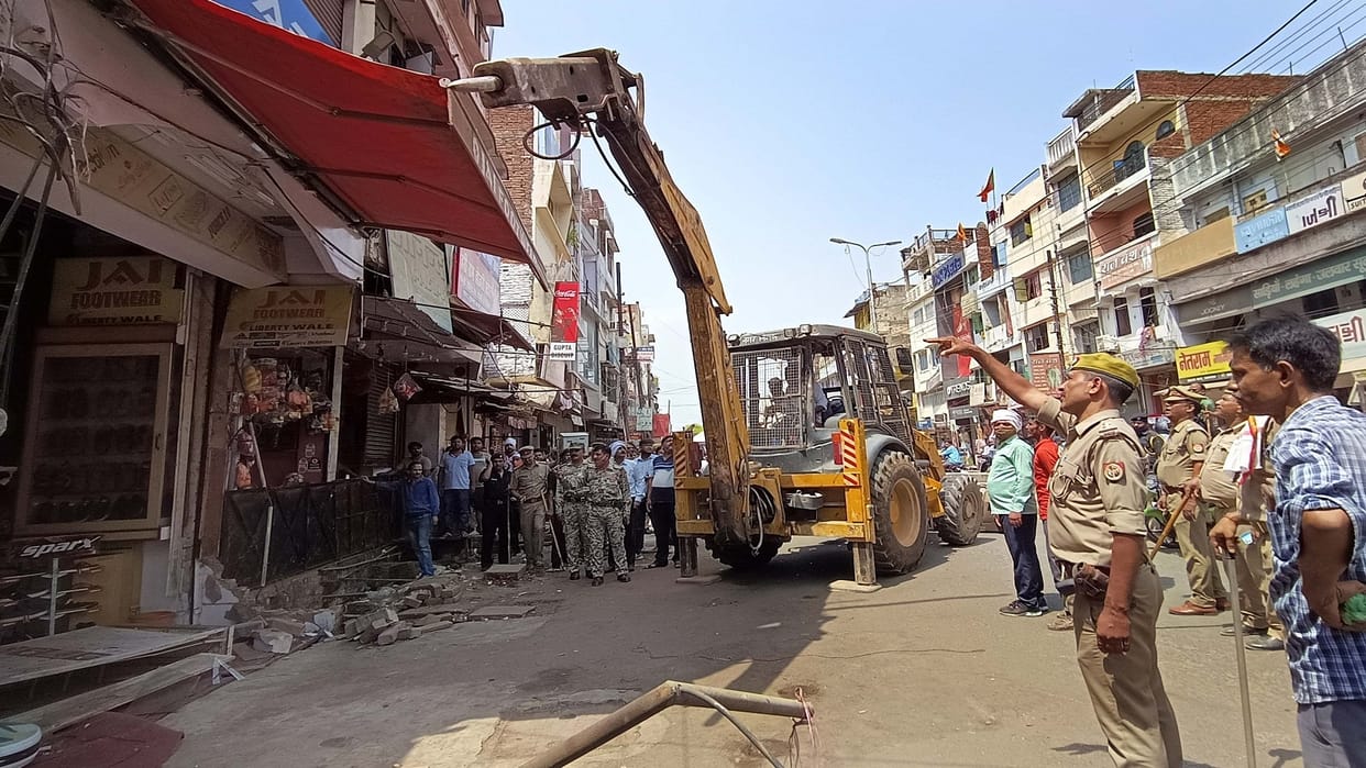 Encroachment removed in Katra Prayagraj amid protests