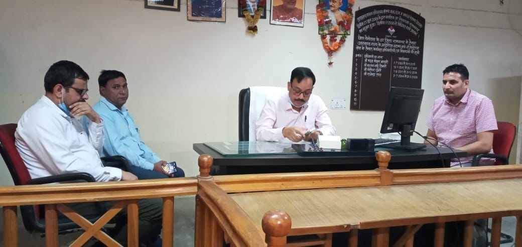 Explanation sought from sub registrar in charge