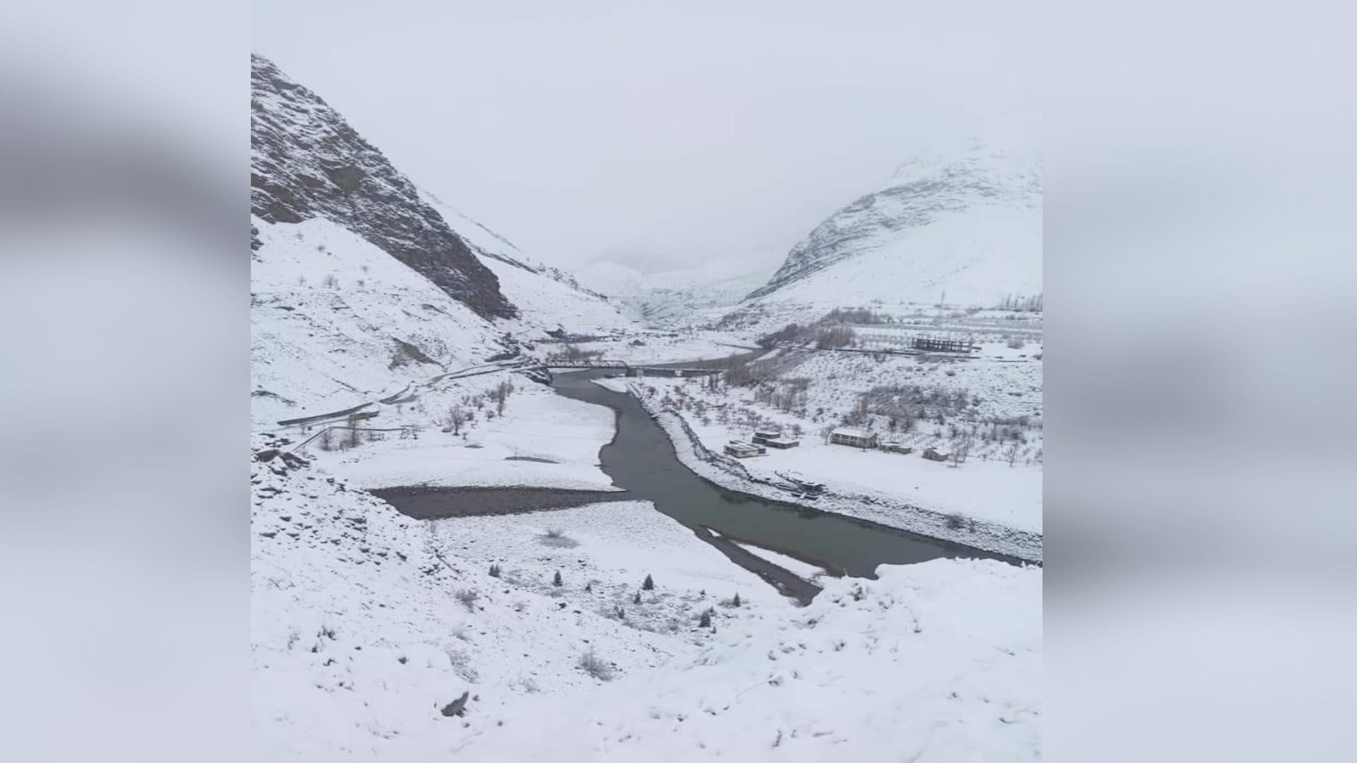 Weather Himachal update: By the end of May the residential areas of Lahaul were covered with snow, in other parts including Shimla, the cold returned
