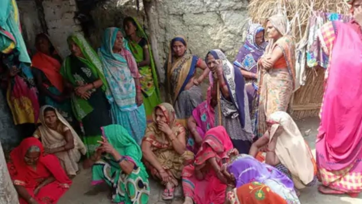 A man murdered his wife in jaisinghpur kotwali in Sultanpur.