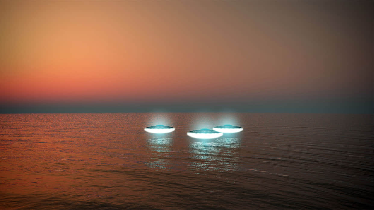 Aliens News in Hindi us army pilot records video of three mysterious things in the sky might be ufo