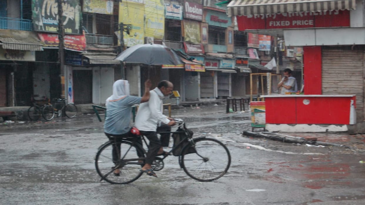 MP Madhya Pradesh Weather Update Today: The maximum temperature in the state is near 45, heatwave alert in Gwalior-Datia-Chhatarpur