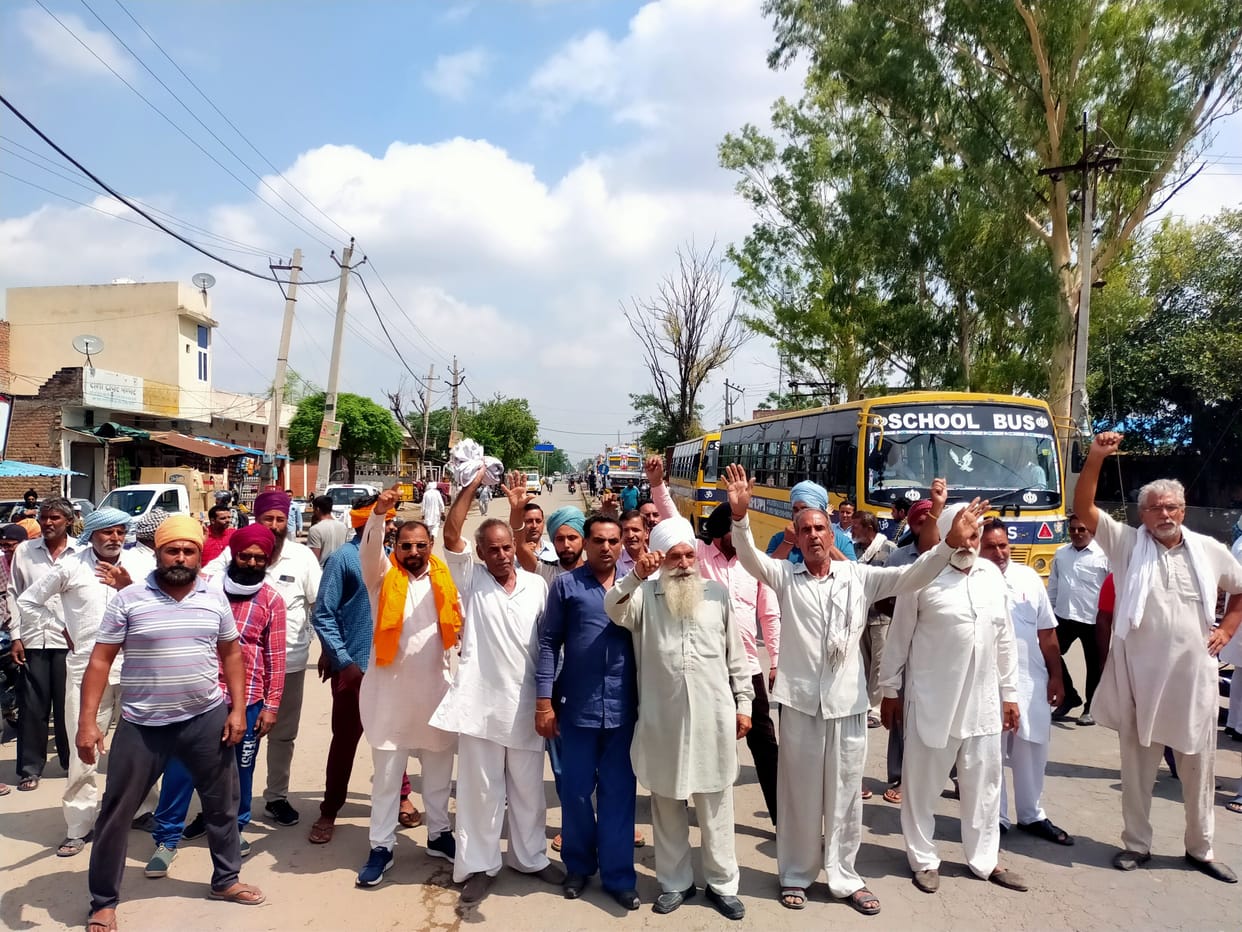 Jam imposed on Kaithal-Patiala road