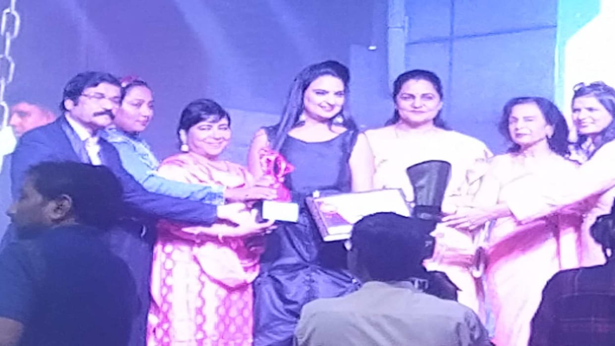 Achievement: Dadasaheb Phalke Nari Shakti Icon Award to Dr. Harleen of Sirmaur