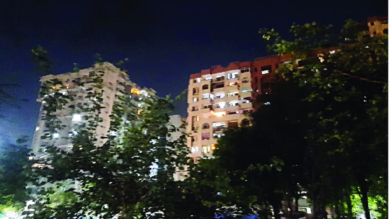 Fashion designer commits suicide by jumping from 14th floor in Gurugram
