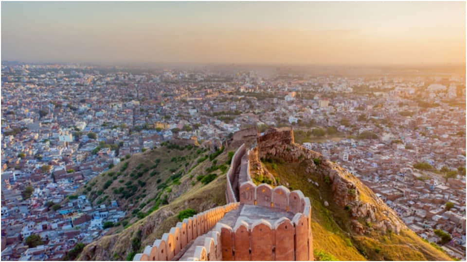 Rajasthan tourist places All you need to know about Jaipur Amer Mahal City Palace Hawa Mahal 