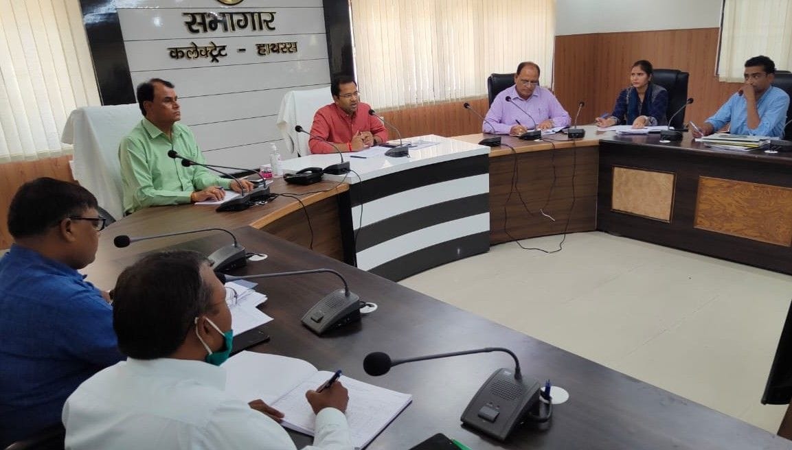 Hathras: Take action against illegal miners under Goonda Act