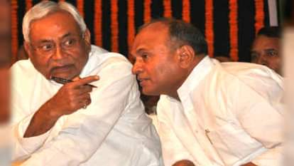 Bihar Politics: नीतीश कुमार और आरसीपी सिंह(फाइल)