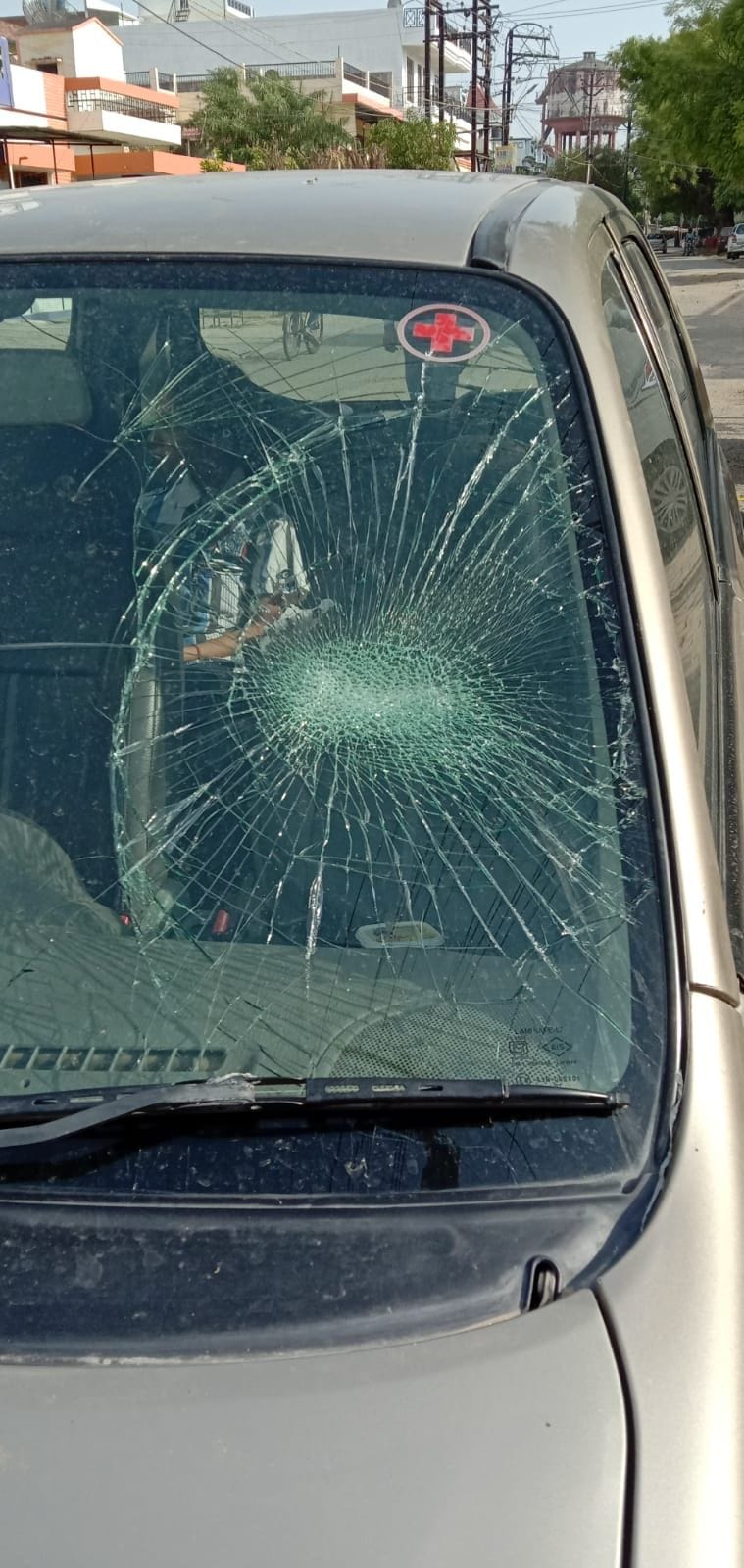 Allahabad news: Olympian Abhinaal Shyam's wife indecently, vandalized the car