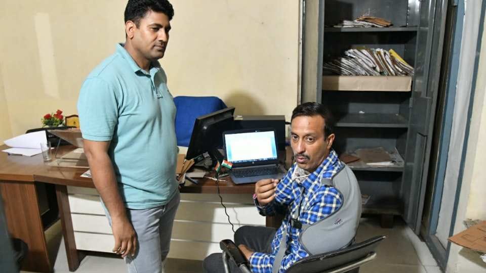 CBI caught station fire officer taking bribe in Chandigarh