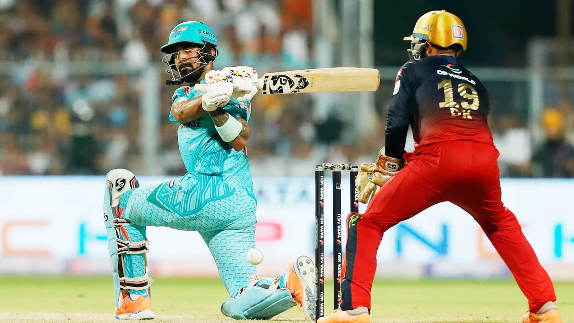 IPL 2022: KL Rahul could not help Lucknow Super Giants win, but his record against Royal Challengers Bangalore is excellent, scored fifth consecutive 600 plus run in IPL; Faf Du plessis again out on golden duck