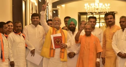 UP Budget 2022-23: Finance Minister Suresh Khanna presented the budget
