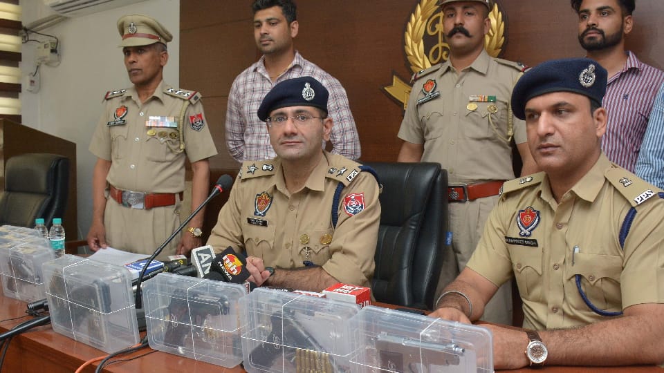 Mohali Police arrested Gangster Lavjit Singh along with his four associates