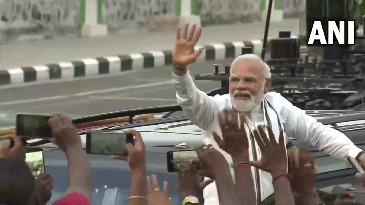 Tamil Nadu Prime Minister Narendra Modi holds a roadshow after arriving in Chennai Latest News Update
