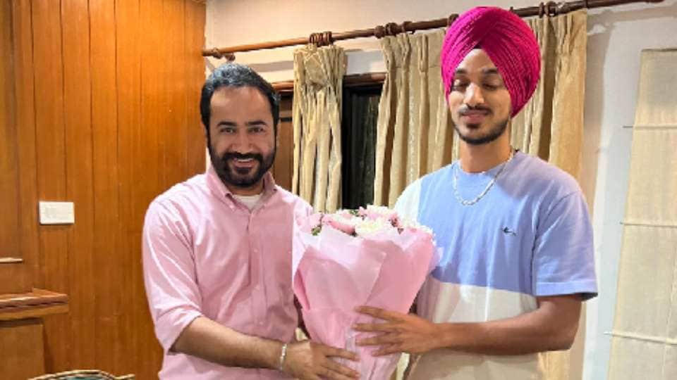 Punjab leaders back cricketer Arshdeep trolled for dropping catch against Pakistan