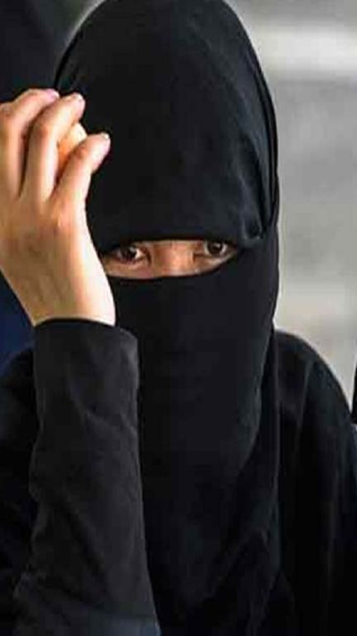 husband turned out to be a devil had left her maternal home after getting pregnant