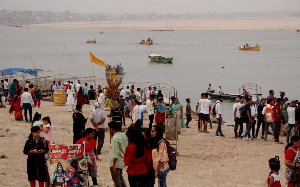 Weather Update varanasi Temperature reaches 40 degrees again chances of rain in upcoming days