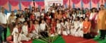 धामपुर विद्या मंदिर में आयोजित सेवा भारती मातृमंडल अभ्यास वर्ग के समापन अवसर पर पदाधिकारियों के
