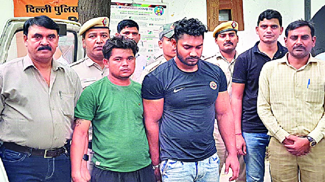 In Daryaganj, the wife had got the husband killed by giving a contract of six lakhs through a lover.