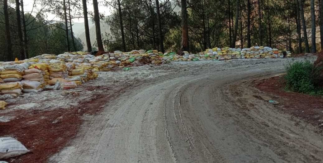Encroachment By Mining Workers in Road