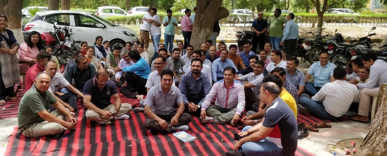 Angry teachers staged a sit-in at the Vice Chancellor's office