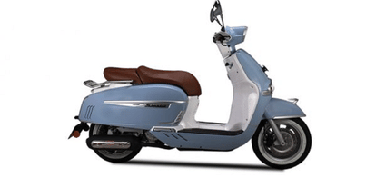 Keeway Sixties 300i and Vieste 300 scooters launched in India Know Price features Specifications News in Hindi keeway sixties 300i price in india keeway vieste 300 price in india