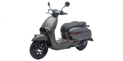 Keeway Sixties 300i and Vieste 300 scooters launched in India Know Price features Specifications News in Hindi keeway sixties 300i price in india keeway vieste 300 price in india