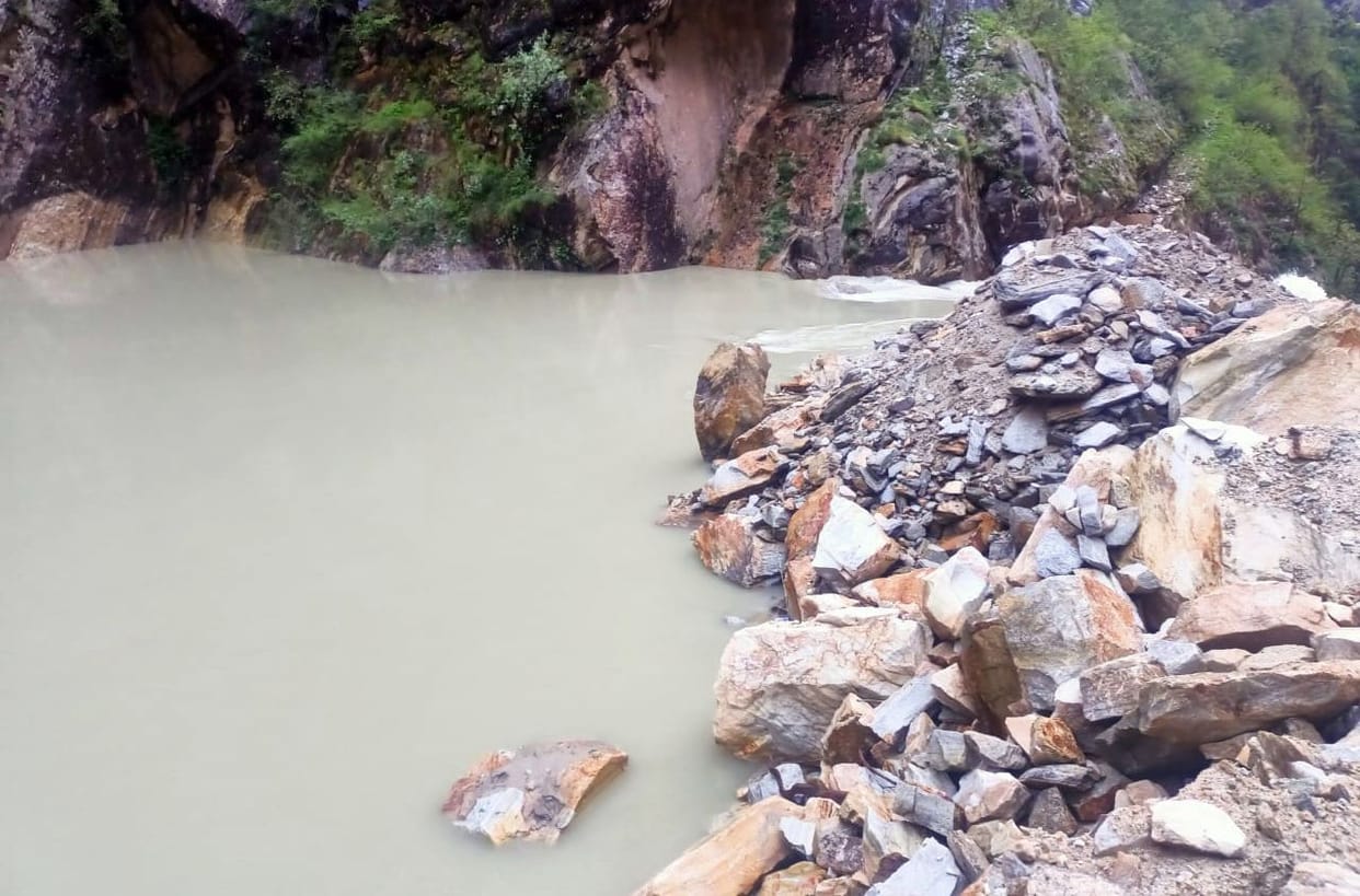 Temrary Dam in Lamari Dharchula