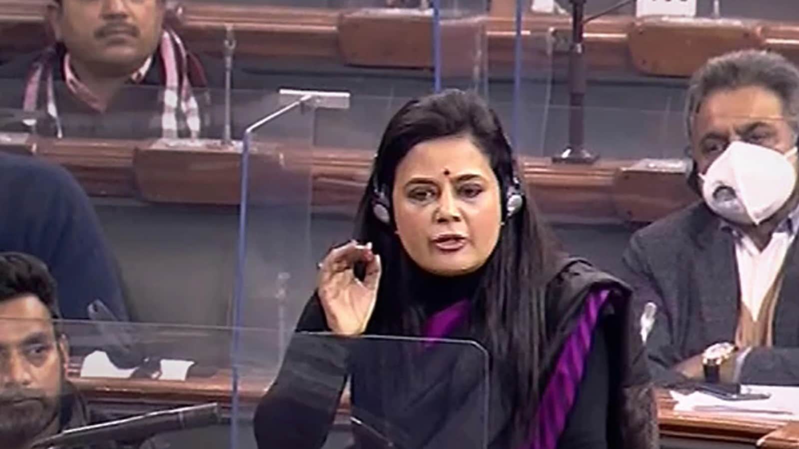Mahua Moitra Controversial Statement Objectionable Remarks on Former Chief Justice Calling Jain Boy Non-vegetarian Know More in Hindi