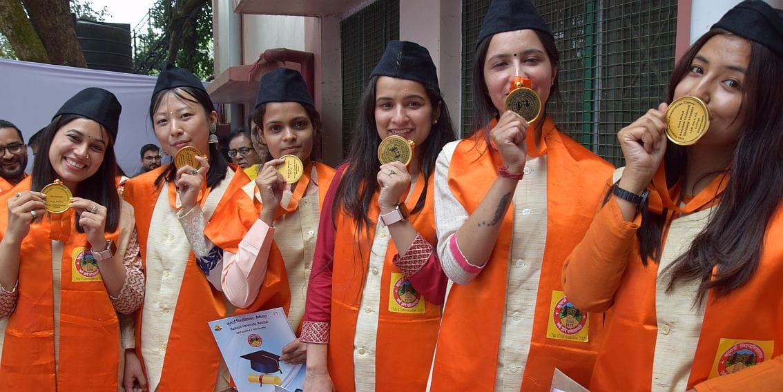 Kuvivi's students shine in the convocation