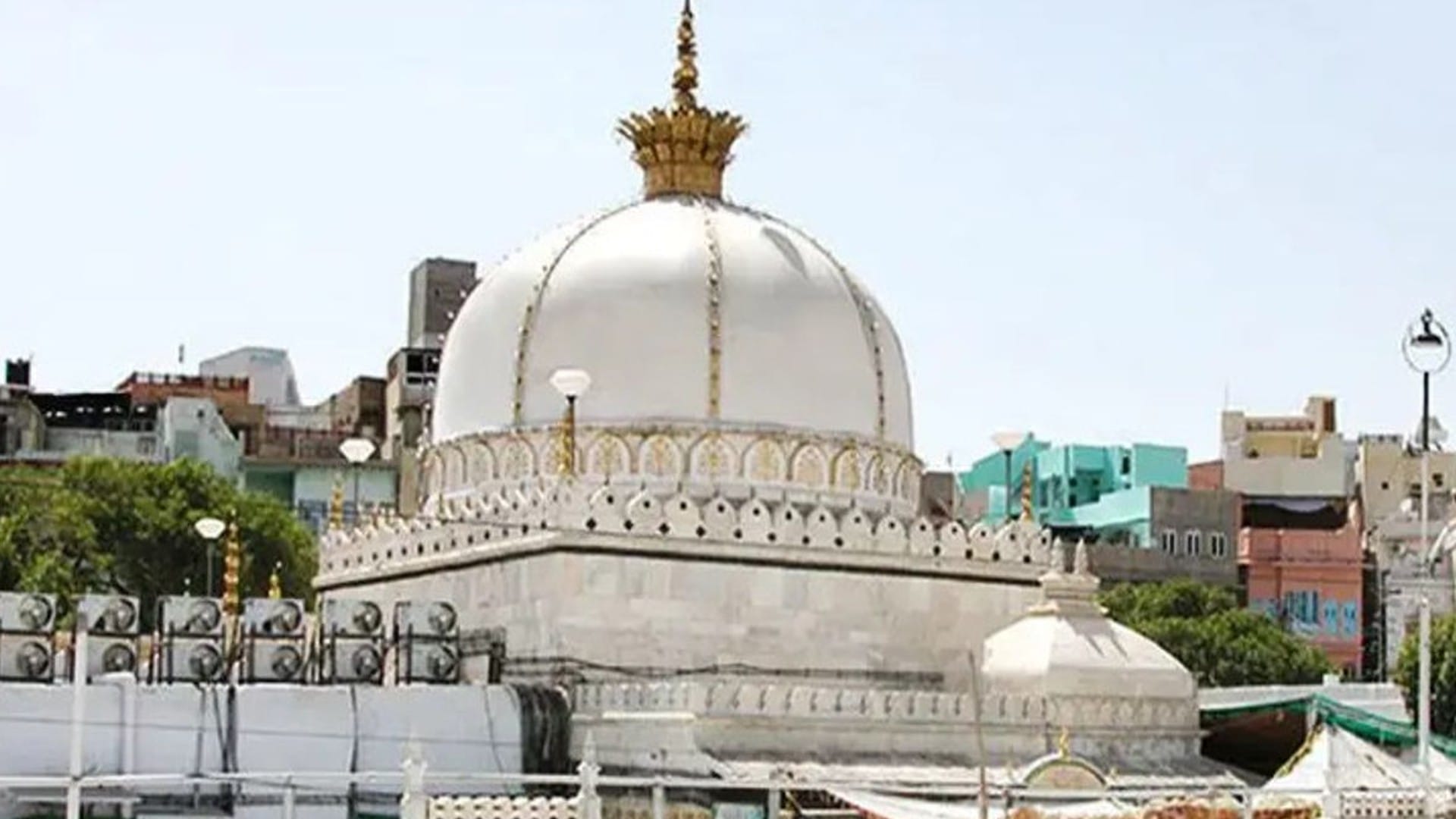 Ajmer Dargah Controversy: Muslim officials raised questions on the claim of Dargah being a temple, know the whole matter