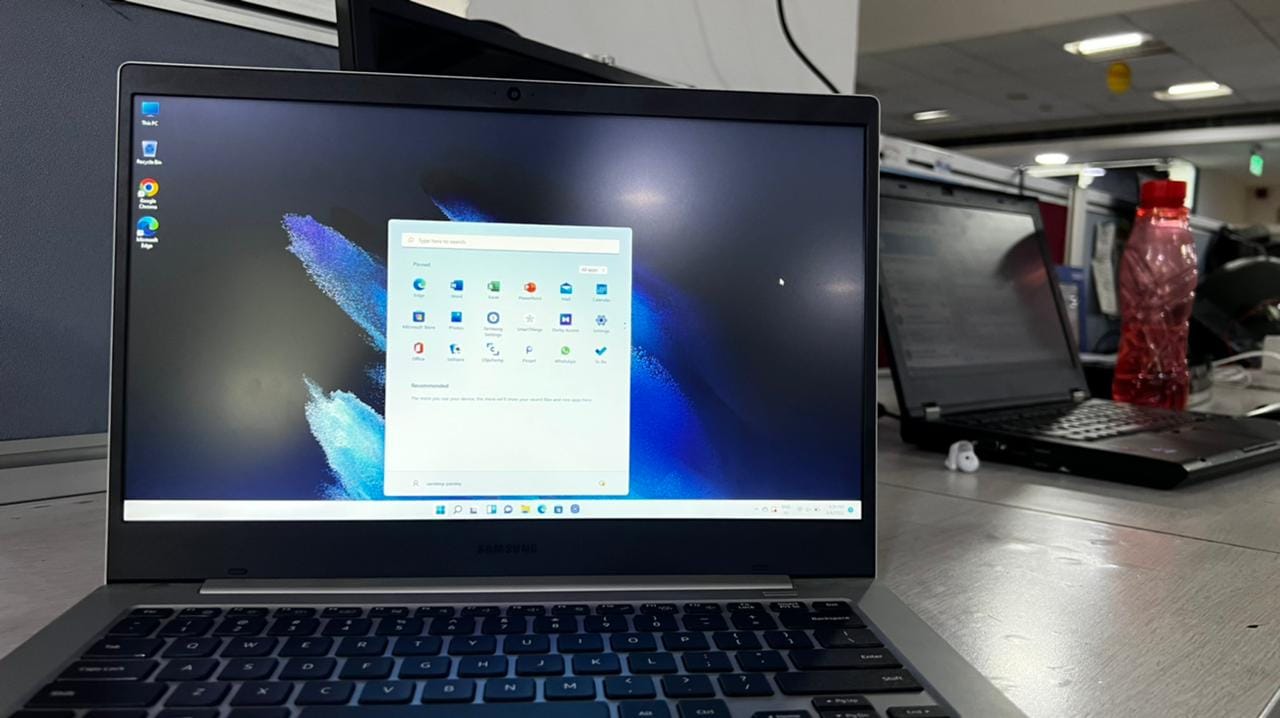 Samsung Galaxy Book Go Review