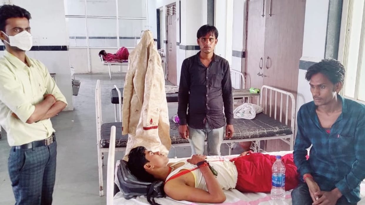 Chhatarpur: The bridegroom had to wait for the rounds to reach the hospital when the groom fell ill during the wedding rituals