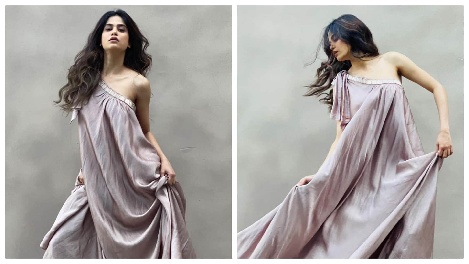 Aashram 3 Web Series Actress Pummy Pehelwan AKA Aditi Pohankar Bold and Hot Photos Goes Viral on Social Media