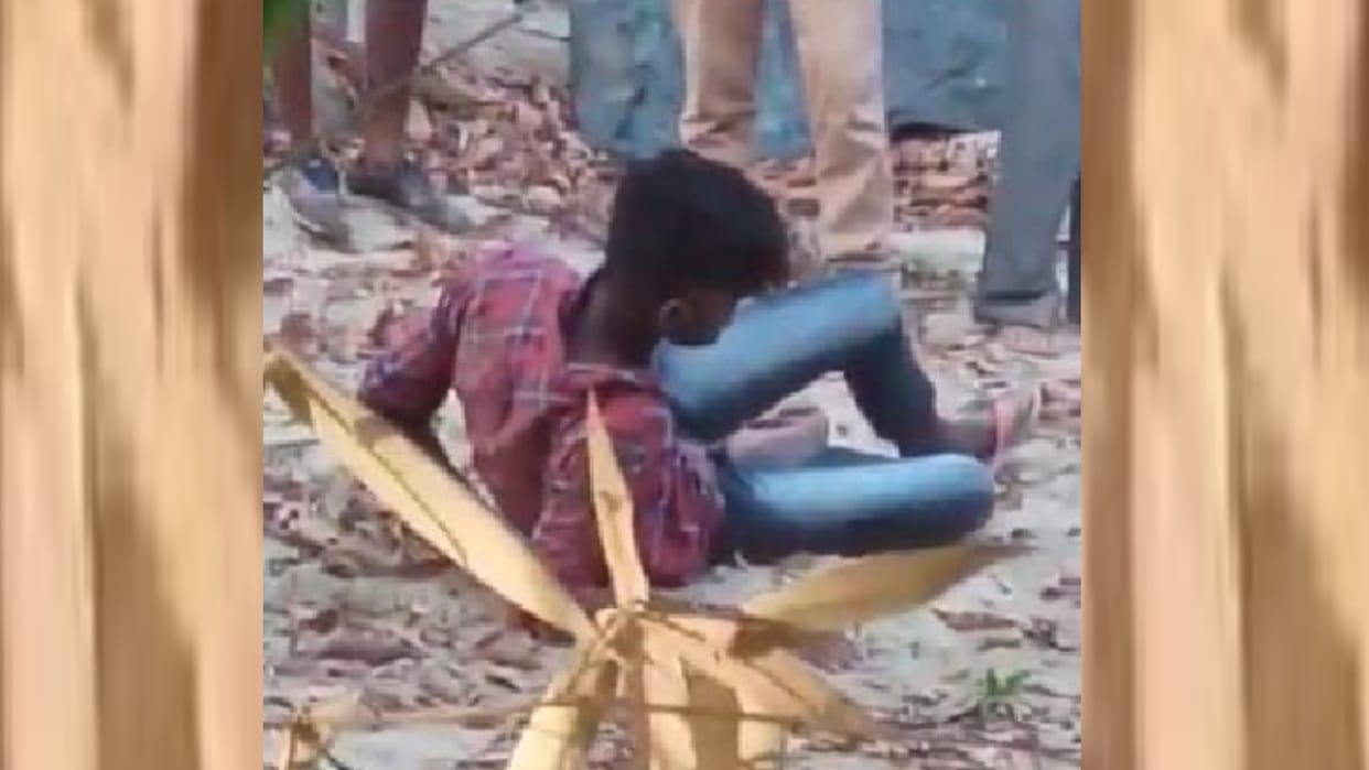 A man beaten brutally in kadipur Kotwali in Sultanpur.