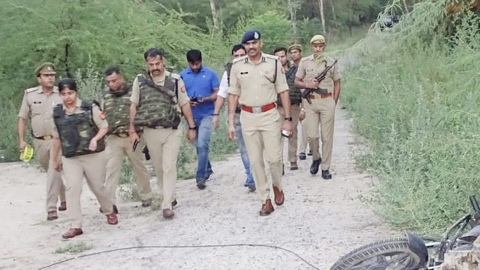 Ghaziabad Two miscreants of Anil Dujana gang killed in police encounter Billu who was rewarded one lakh, was also killed