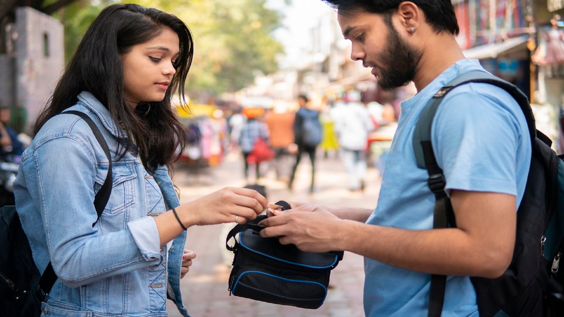 Friendship Day 2023 Promises in Hindi How To Make friendship Strong